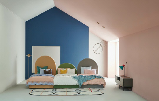 사진= 시몬스. 제공